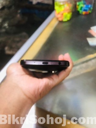 Vivo y18.  6=128
